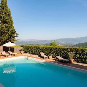 Si 3*, Montalcino İtalya