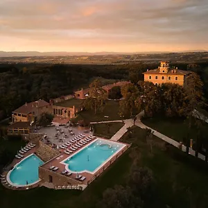 ***** Hotel Precise Tale Poggio Sala Italië