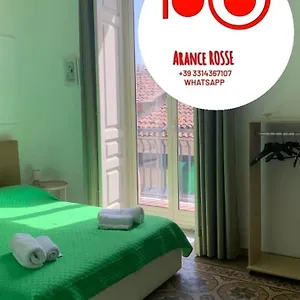  Gasthuis Arance Rosse Italië